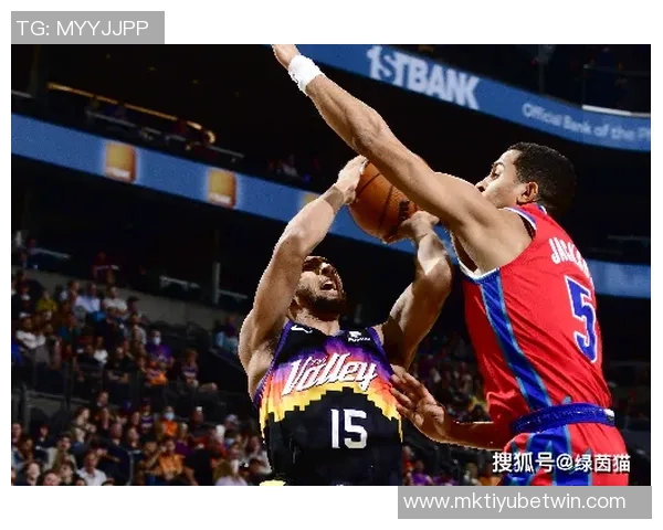 劳模小马哥再创佳绩马克西背靠背鏖战47分钟砍下39分10篮板的精彩表现