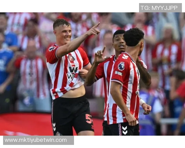 桑德兰与西汉姆联争夺S希门尼斯AC米兰或将考虑出售他 桑德兰与西汉姆联争夺S希门尼斯AC米兰或将考虑出售他